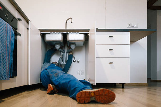 Professional Drain Cleaning technician working in Stony Point, MI